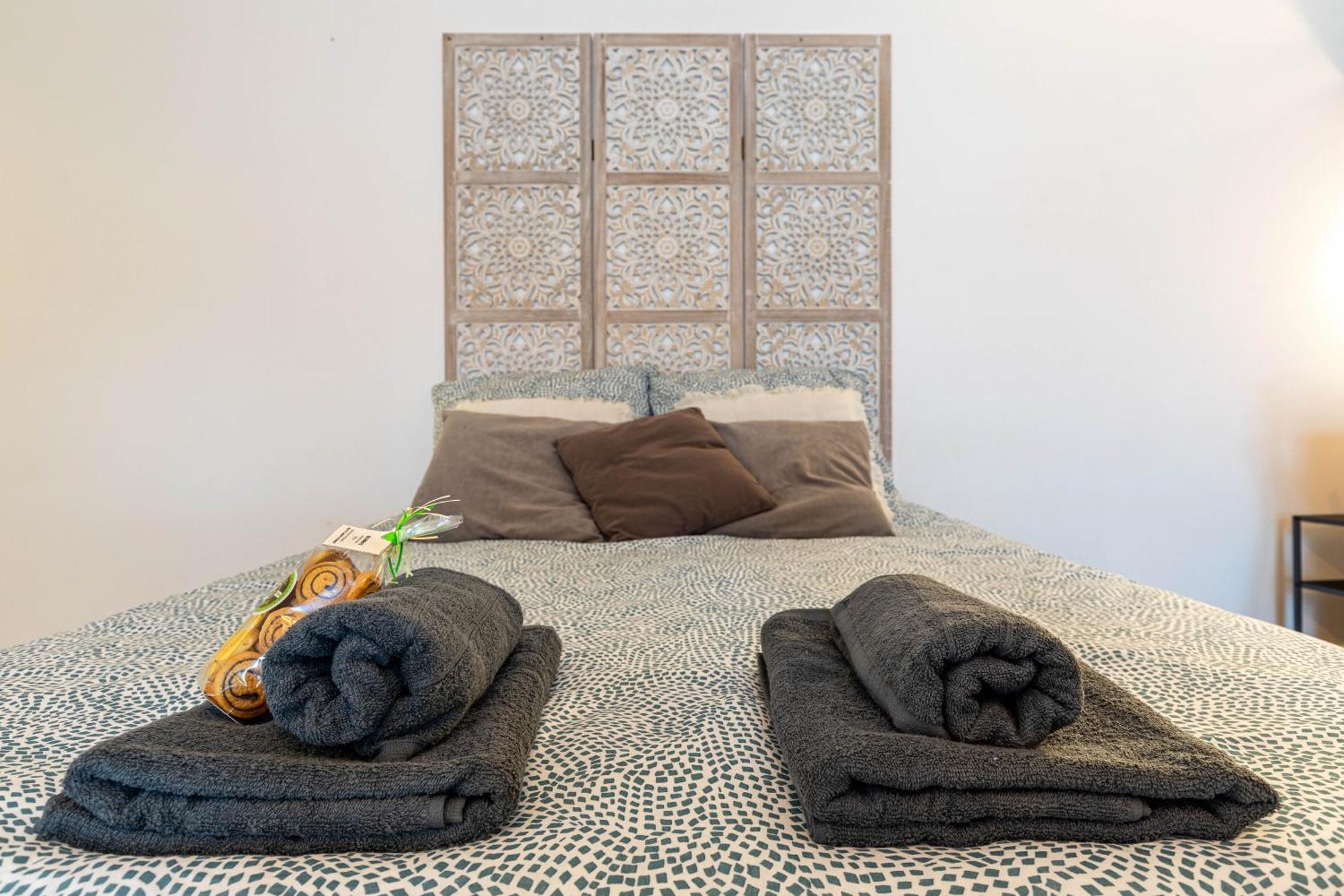 M1 Sweet Homes Angouleme L Secteur Centre Ville Remparts L Maison 1 Piece Avec Garage Prive - Animaux Acceptes Exteriör bild